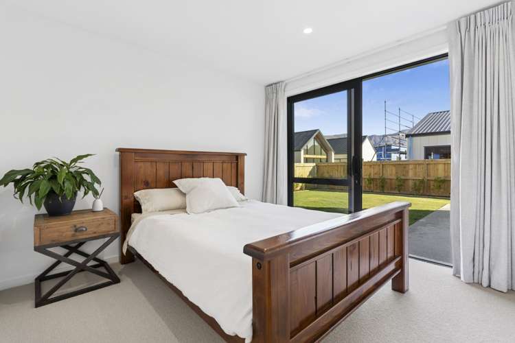 6 Moonstone Street Albert Town_8