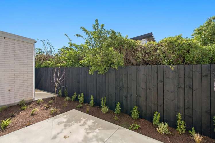 2/1433 Springs Road Lincoln_14