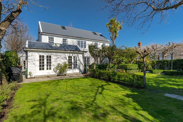 21 Rastrick Street Merivale_24