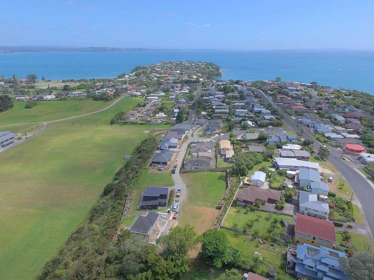 6 Waititiro Rise Stanmore Bay_15