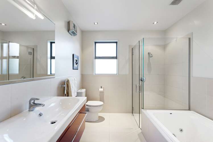 44 Koromiko Crescent Diamond Harbour_13