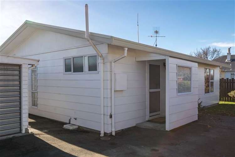 16a Newbourne Crescent Redwoodtown_14