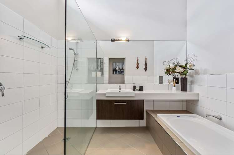 23 Caversham Drive Torbay_1