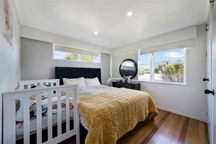 53 Chorley Avenue Massey_7