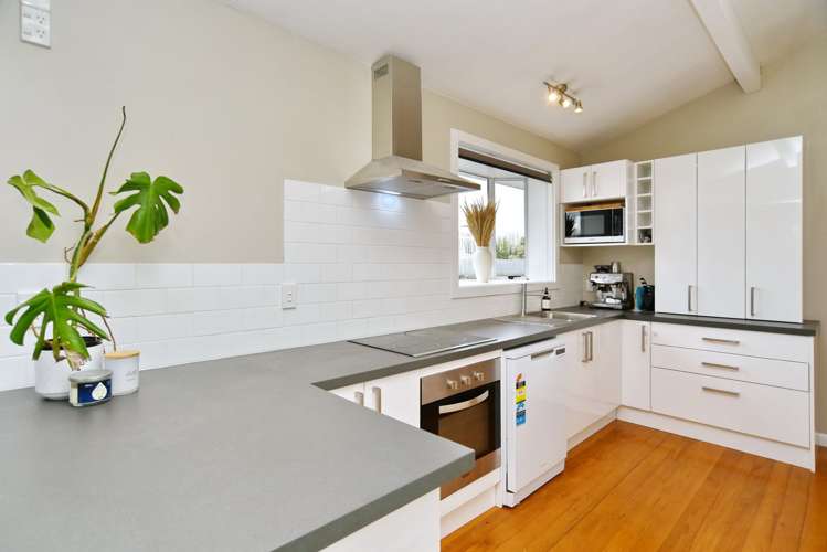 54 Oriana Crescent Hornby_8