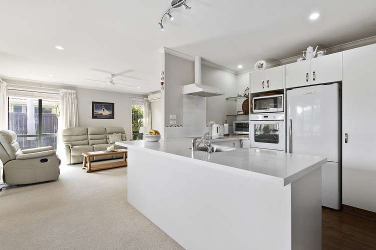 4 Parkside Drive Huntington_1