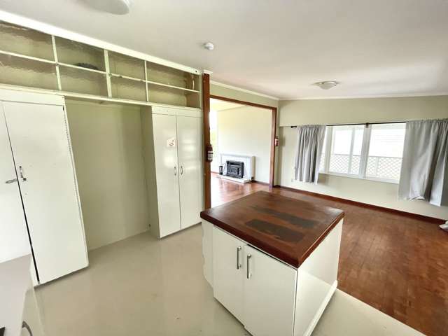 64 Don Buck Road Massey_3