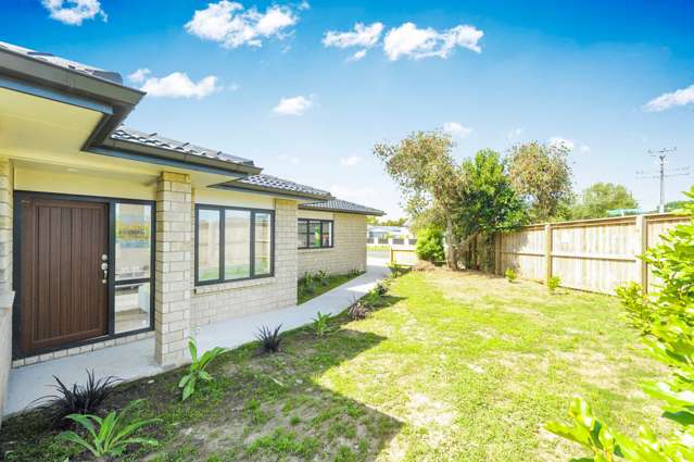 2a Newham Place Henderson_2