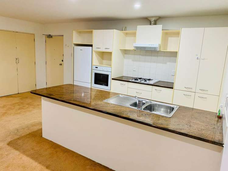 5e/196 Hobson Street Auckland Central_2