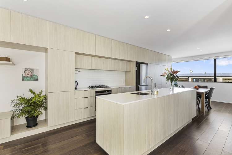 3 Mary Dobson Way Island Bay_5