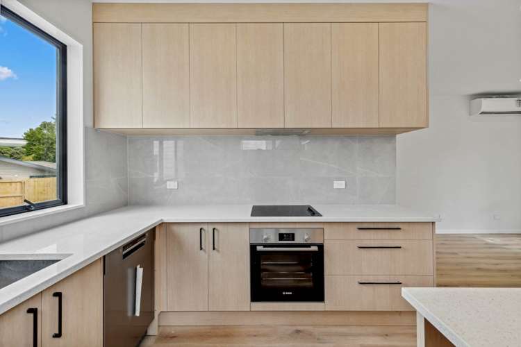 4/58 Sylvan Crescent Te Atatu South_5