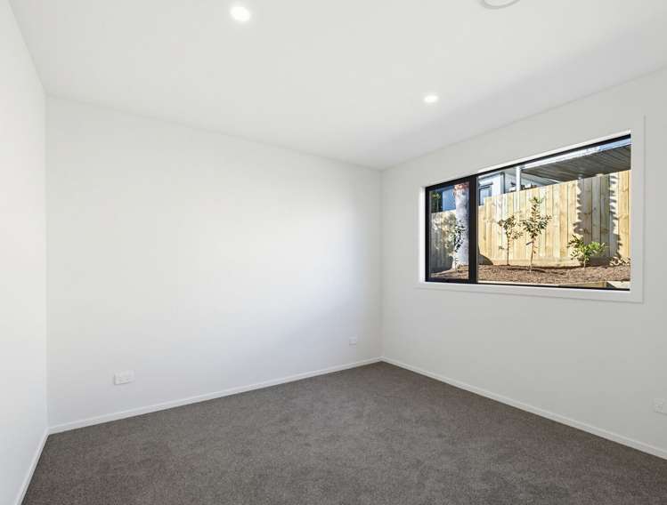 8a Cedar Terrace Stanmore Bay_19