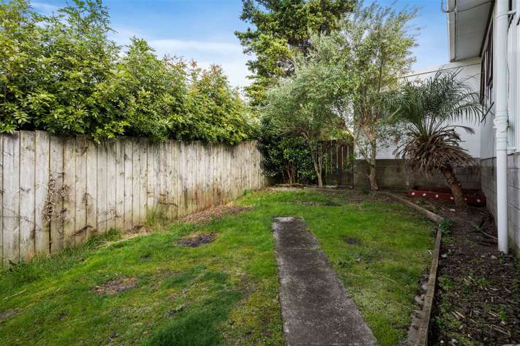 2/48 Jutland Road Hauraki_14