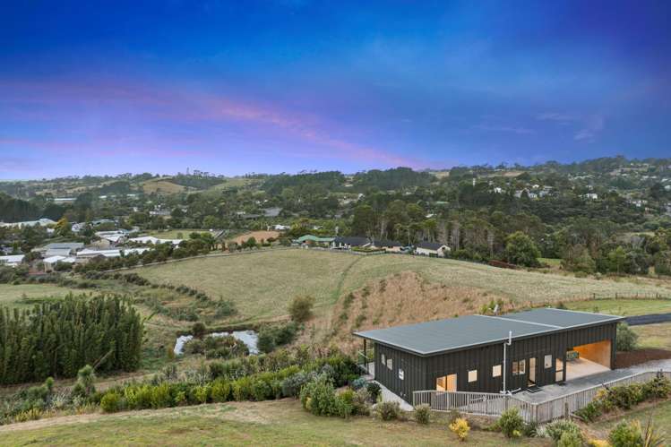 24a Bethells Road Waitakere_5