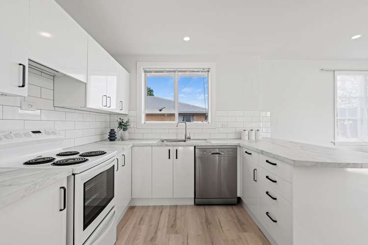 20 Dunarnan Street_2