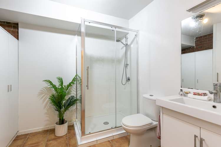 8g Egmont Street Te Aro_10