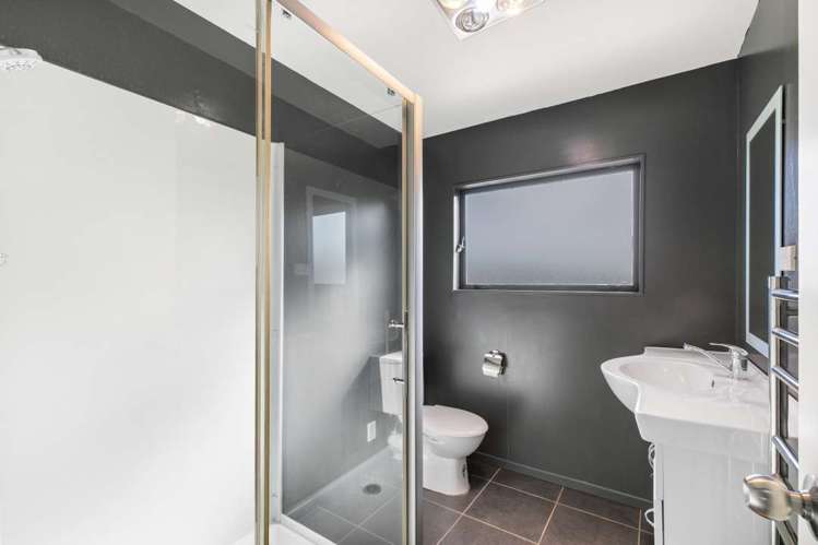 5/44 Fields Parade Oteha_8