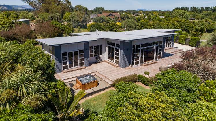 34 Western Rise Ohau_1