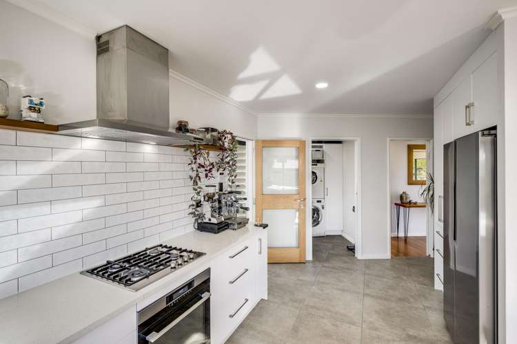 16 Surrey Street Taradale_7