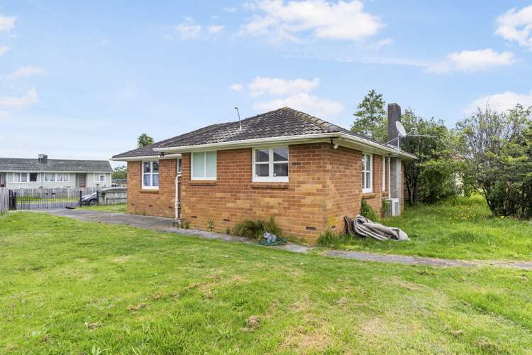 5 Corsair Crescent Mangere_13