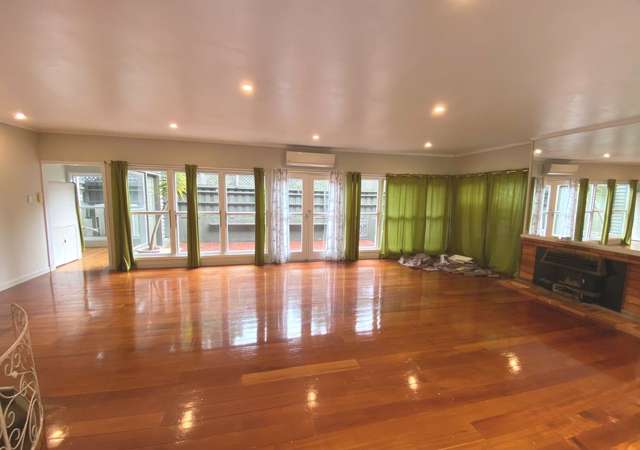 224 Godley Road Titirangi_1