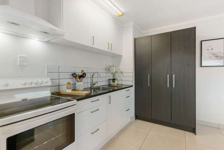 4/49 Western Springs Road Morningside_5