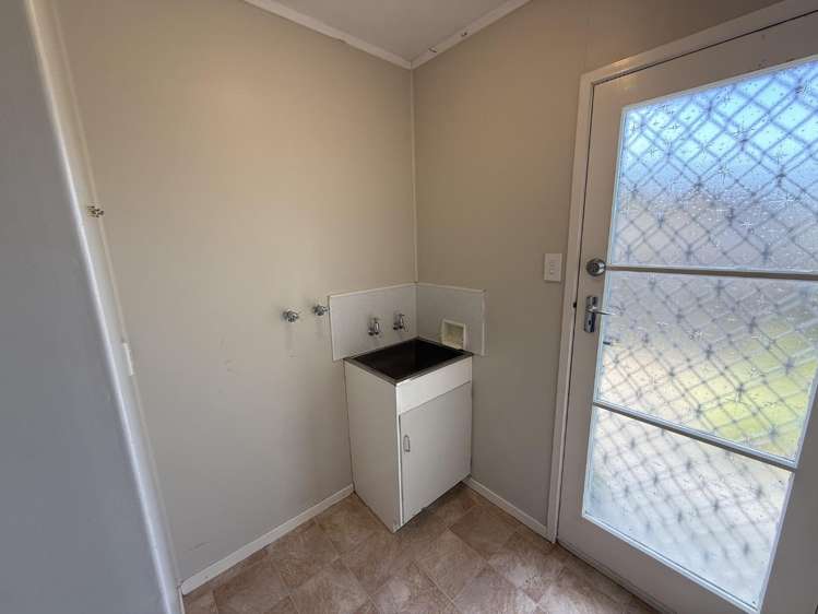 2/25 Scott Road Papakura_10