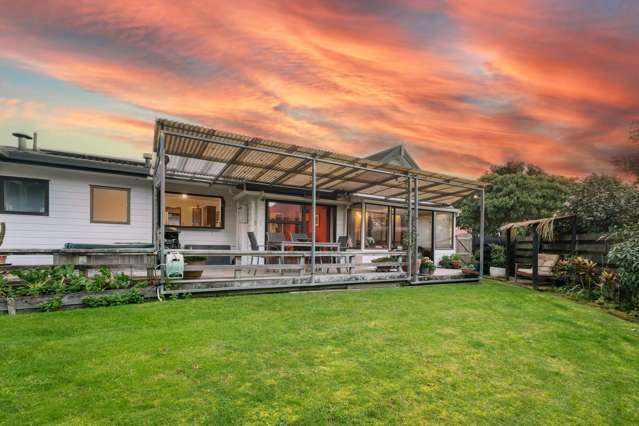 12 Pamir Place Welcome Bay_1