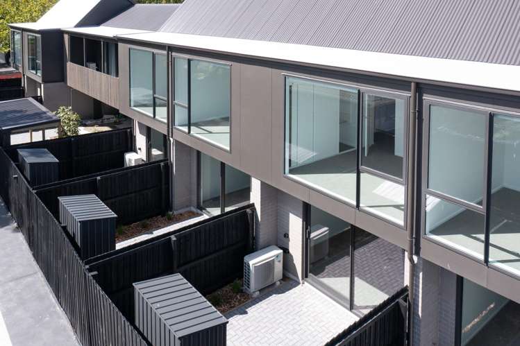 7 Grove Road Addington_15