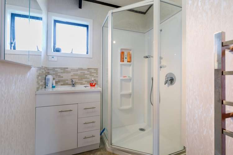 1/65 Tirimoana Road Te Atatu South_14