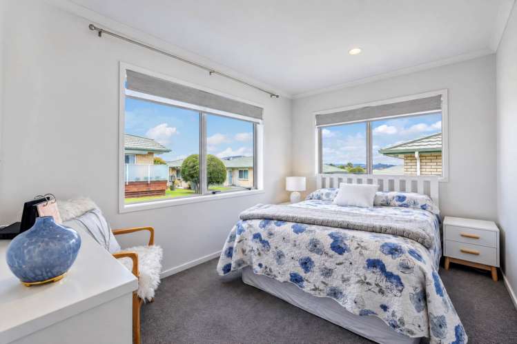 16/8 Village Place Tuakau_8