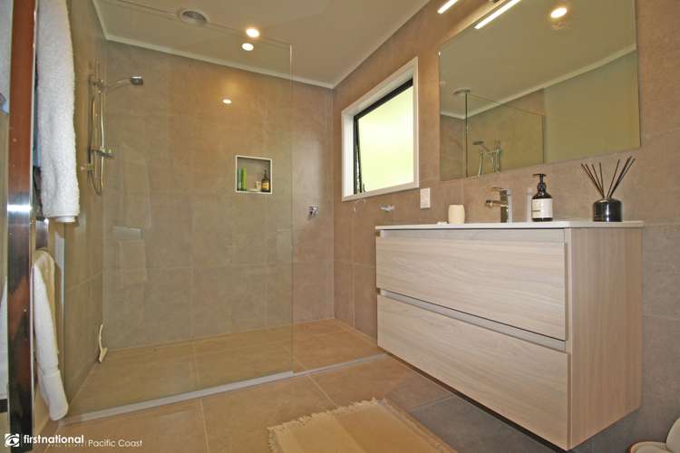 105 Waireka Place Whangamata_19