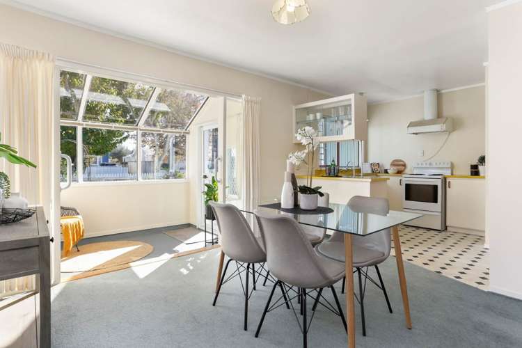 2/52 Harlston Road Mount Albert_5