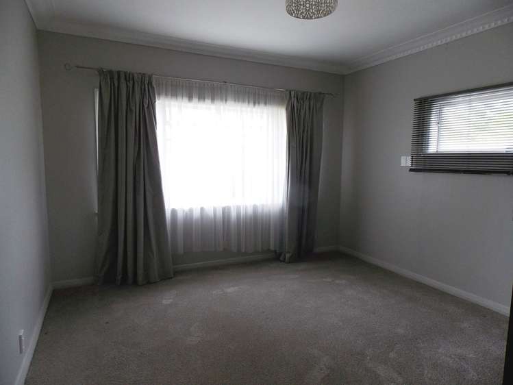 2/357 Hillsborough Road Hillsborough_9