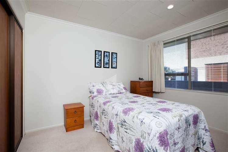 2/504 Devon Street East Strandon_6