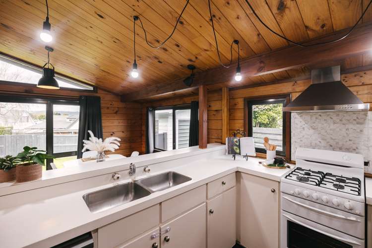 12 Suzanne Grove Kelvin Grove_6