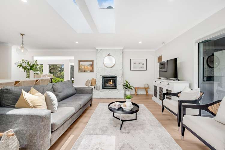 18 Ara-Kotinga Whitford_35