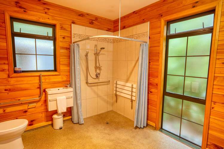 13b & 13c Glen Road Barrytown_17