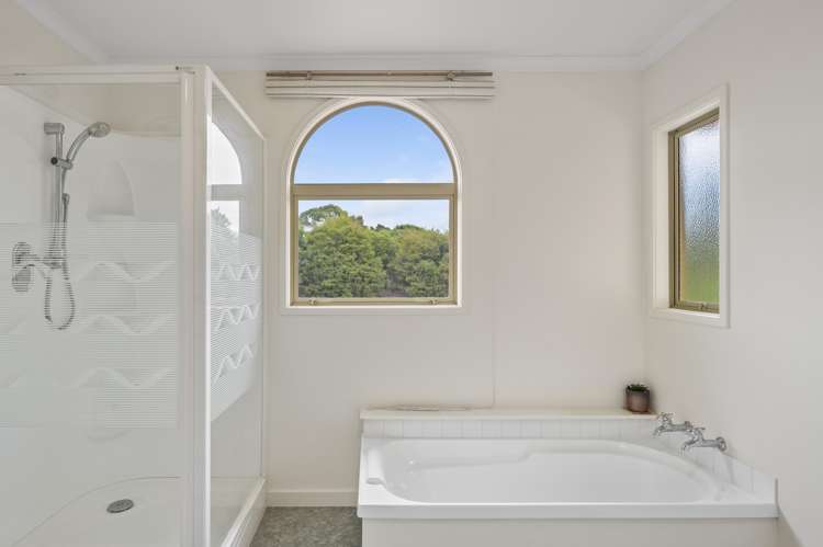 11 Kaimata Road Bay View_20