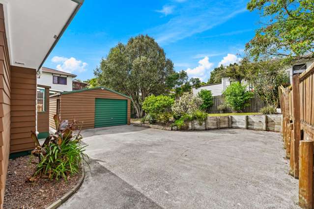 82 Kamara Road Glen Eden_2
