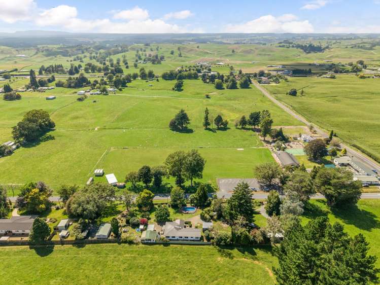 55 Kells Lane Lichfield_24