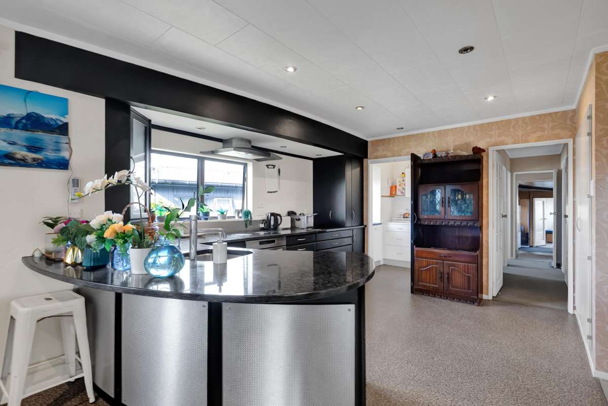 16 Ropata Street_2