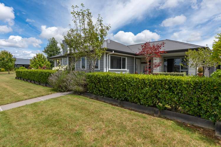 6 Noumea Drive Rangatira Park_7