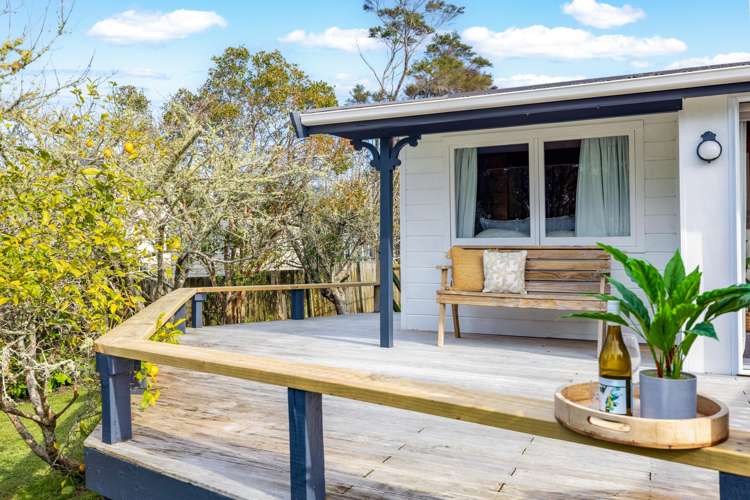 54 Mera Road Algies Bay_14