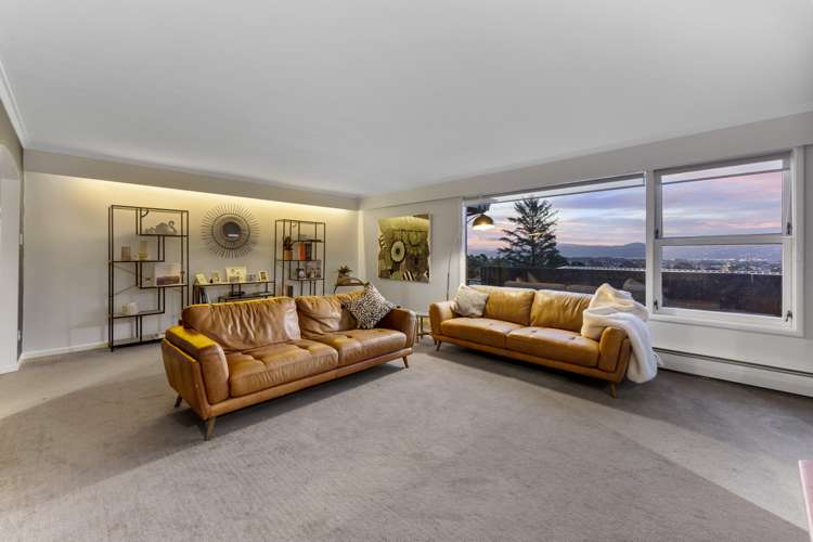 214 Whites Line East Waiwhetu_8