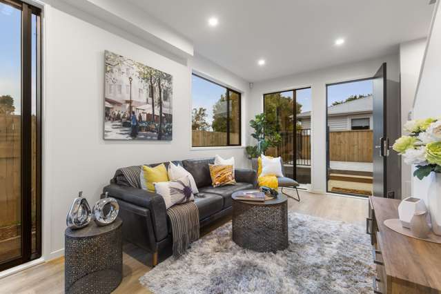 14 Roland Hill Glen Eden_2