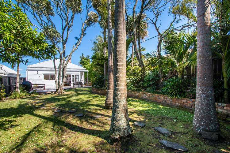 16 Chamberlain Street Grey Lynn_1