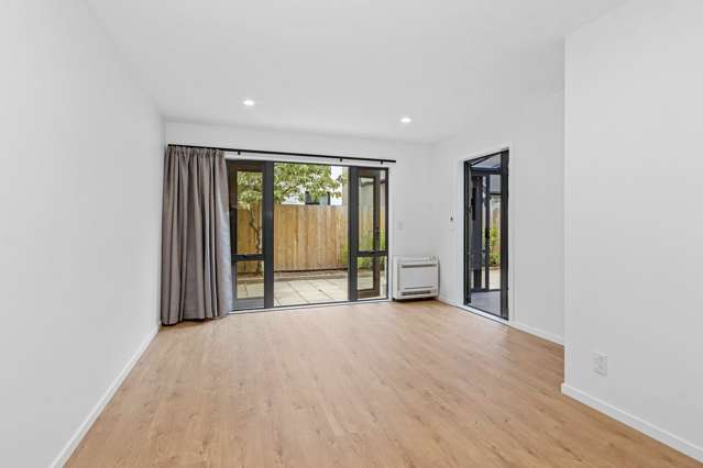 2/15 Ayr Street Riccarton_2
