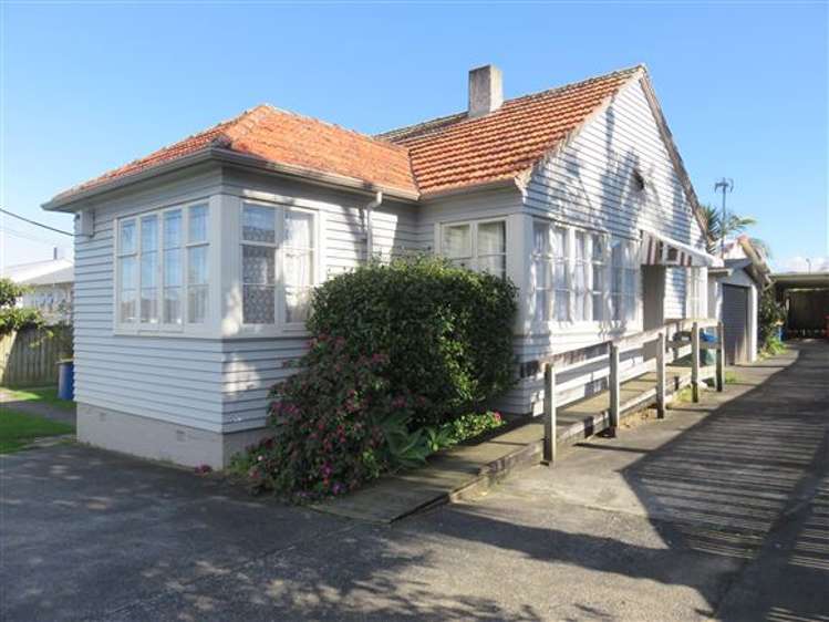 3 Fruitvale Road New Lynn_0