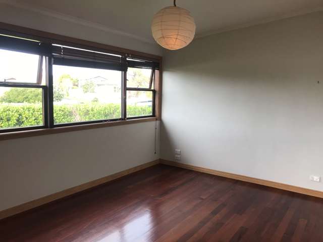 4 Tobruk Crescent Milford_3